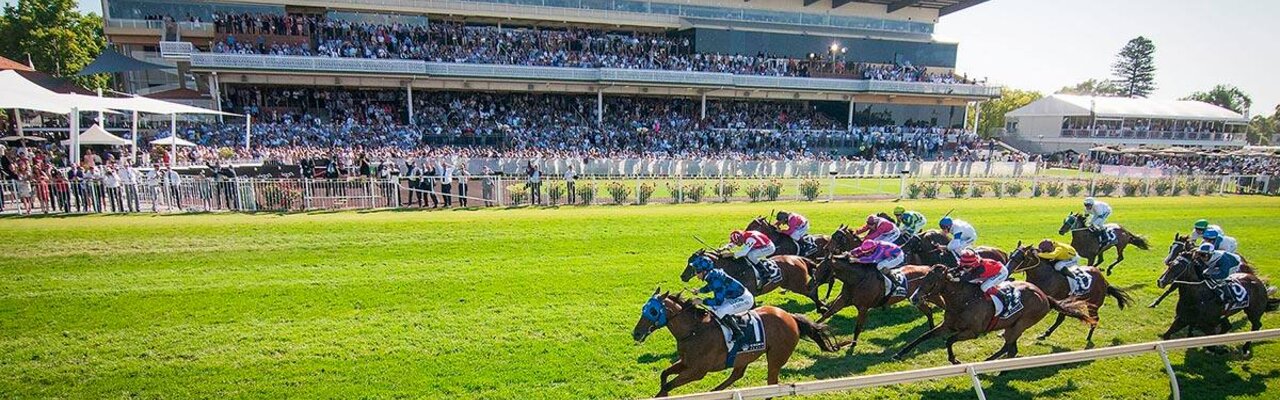 © Perth Racing